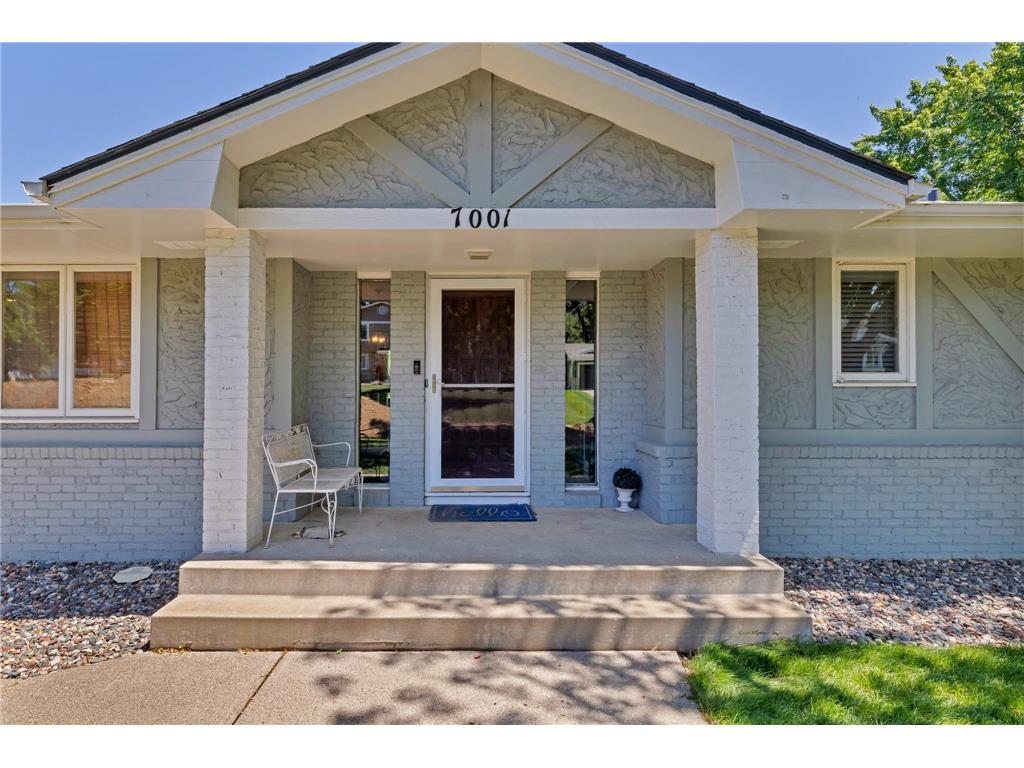 7001 Lanham Lane Edina MN 55439 7097334 image2