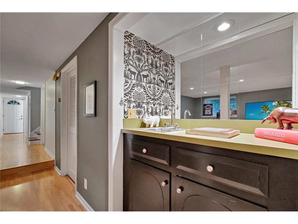 7001 Lanham Lane Edina MN 55439 7097334 image41
