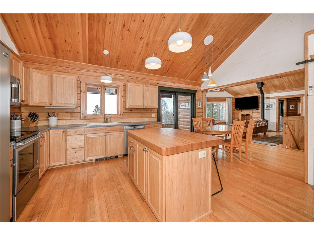 7001 Olson Road Duluth Twp MN 55616 7039168 image7