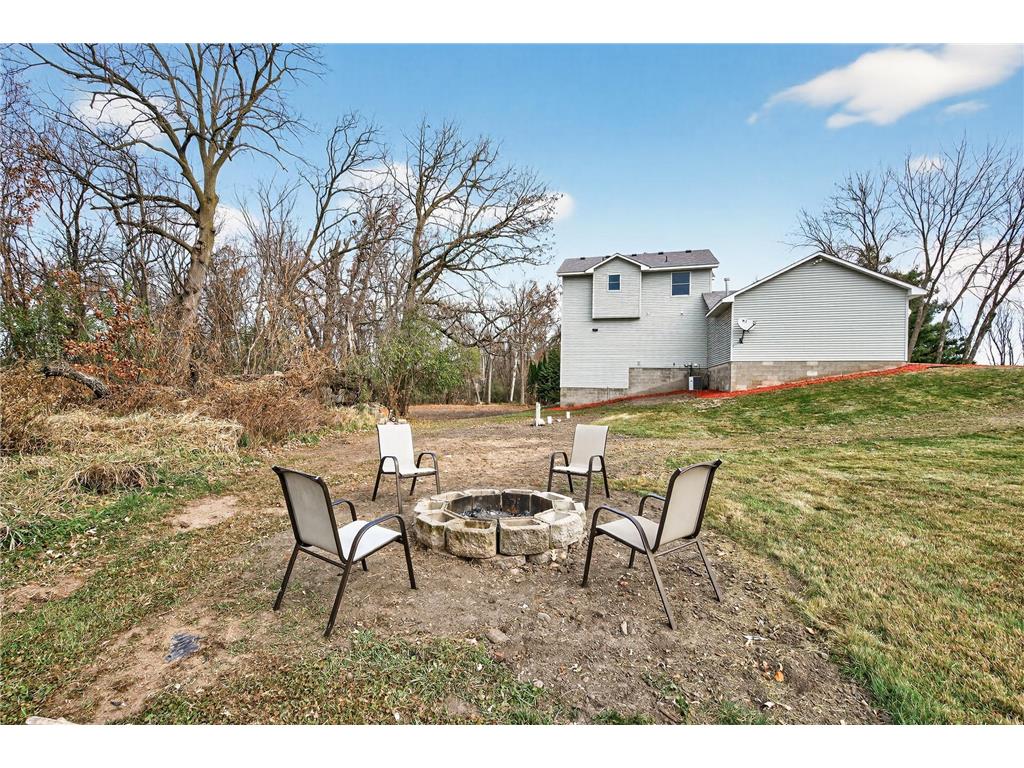 7004 256th Street Wyoming MN 55092 6819502 image26