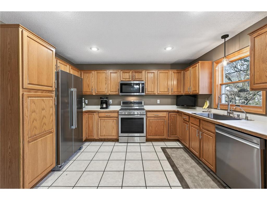 7004 256th Street Wyoming MN 55092 6819502 image9