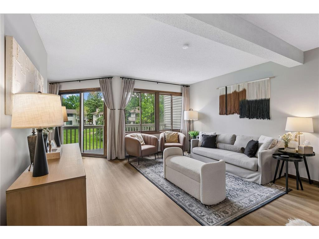 7004 Quail Circle W Brooklyn Center MN 55429 7081970 image1