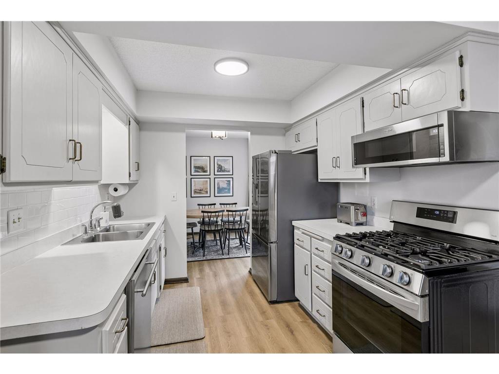 7004 Quail Circle W Brooklyn Center MN 55429 7081970 image11