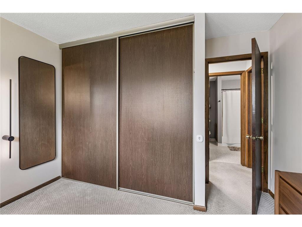 7004 Quail Circle W Brooklyn Center MN 55429 7081970 image24