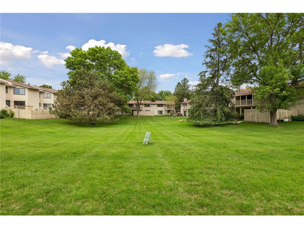 7004 Quail Circle W Brooklyn Center MN 55429 7081970 image36