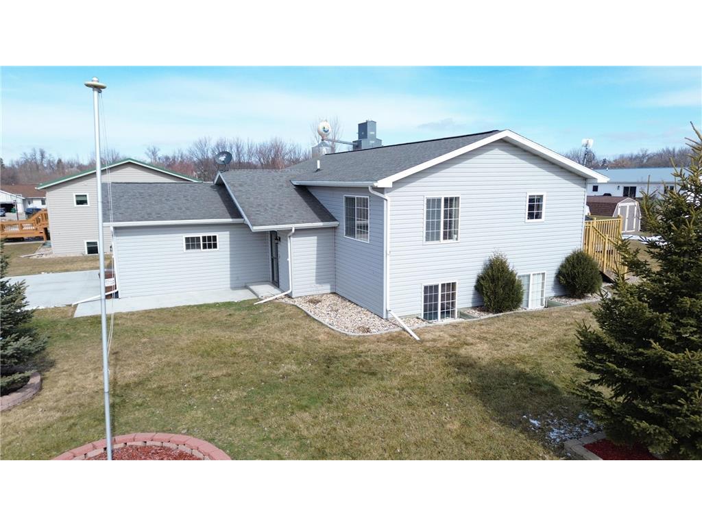 7005 4th Street Lake Park MN 56554 7039394 image3