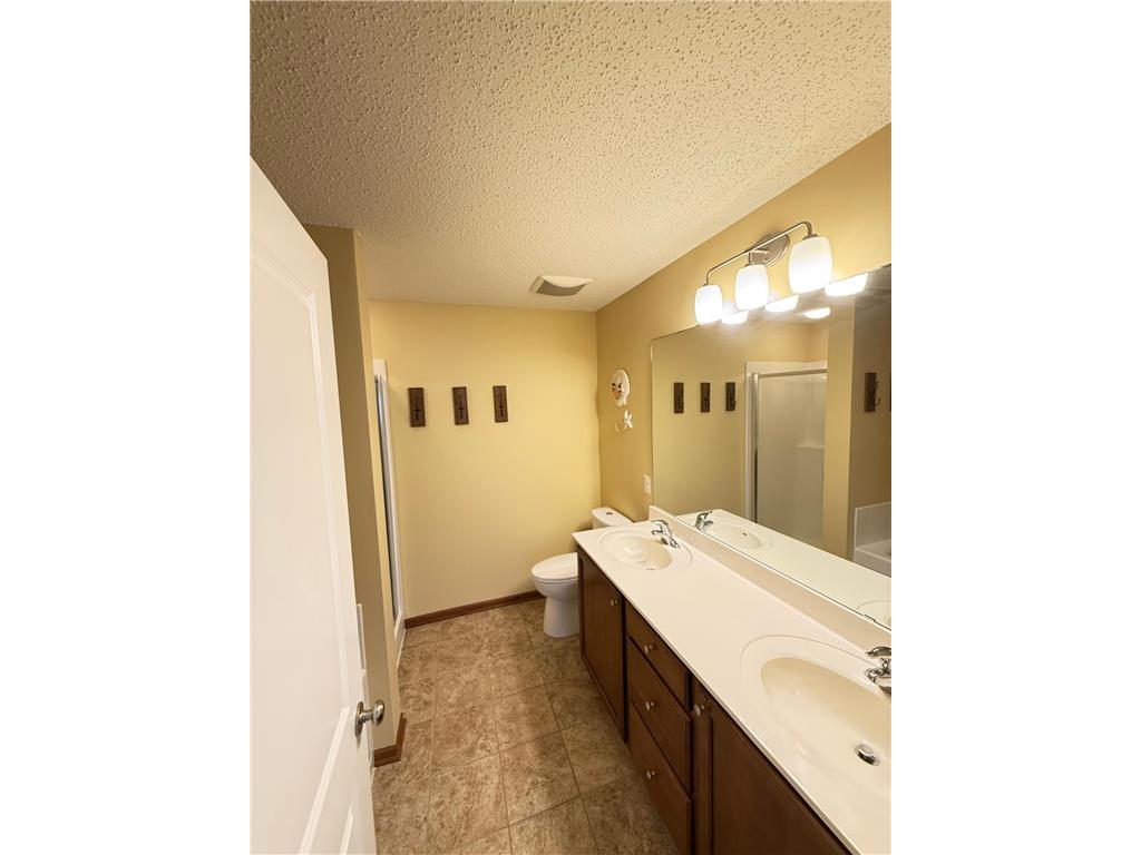 7005 Rose Drive Rockford MN 55373 7048841 image24