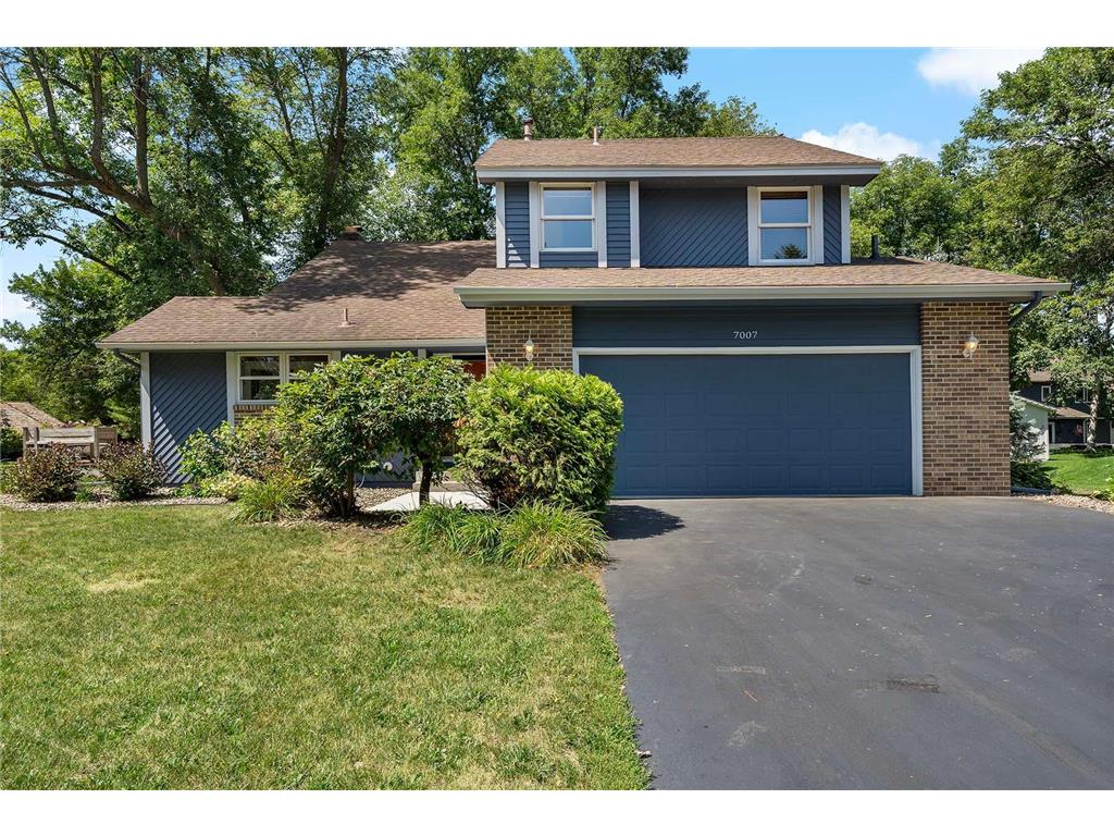 7007 Sandy Hook Circle Chanhassen MN 55317 - Lotus Lake 6402148 image1