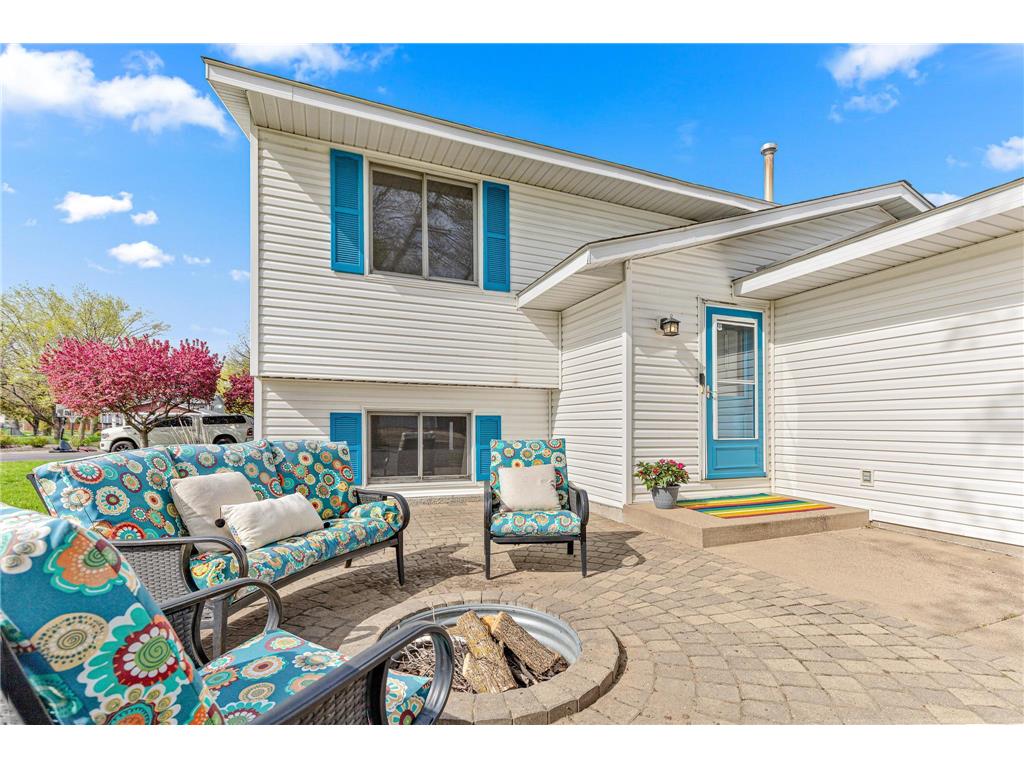 7008 110th Avenue N Champlin MN 55316 6527677 image1