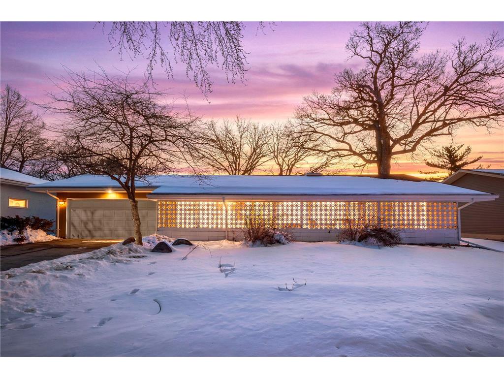 7008 35th Avenue N Crystal MN 55427 7037556 image1