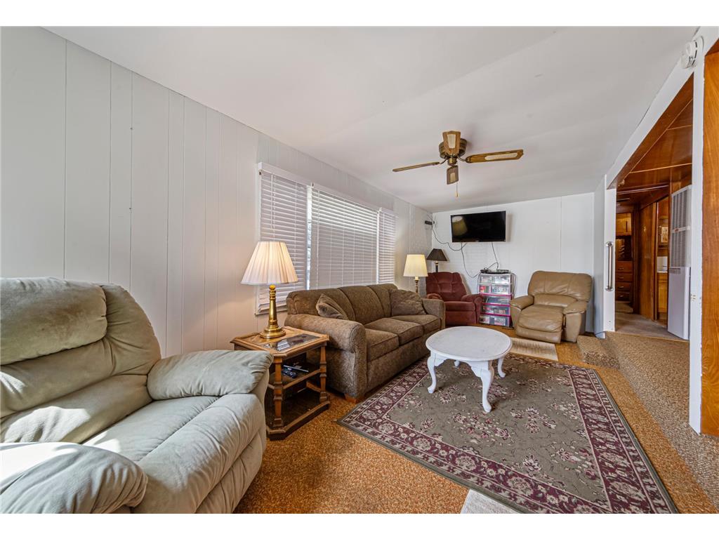 7008 Laura Lane Kasota Twp MN 56082 - Washington 7064490 image6