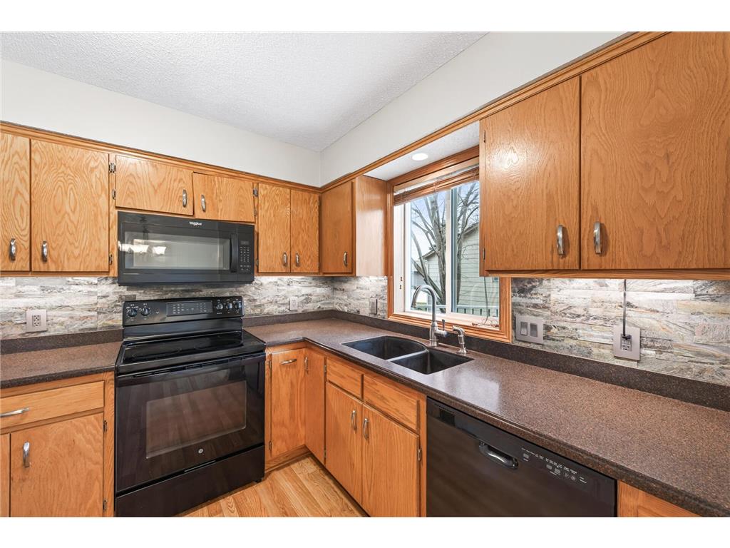 7009 110th Avenue N Champlin MN 55316 7061417 image11
