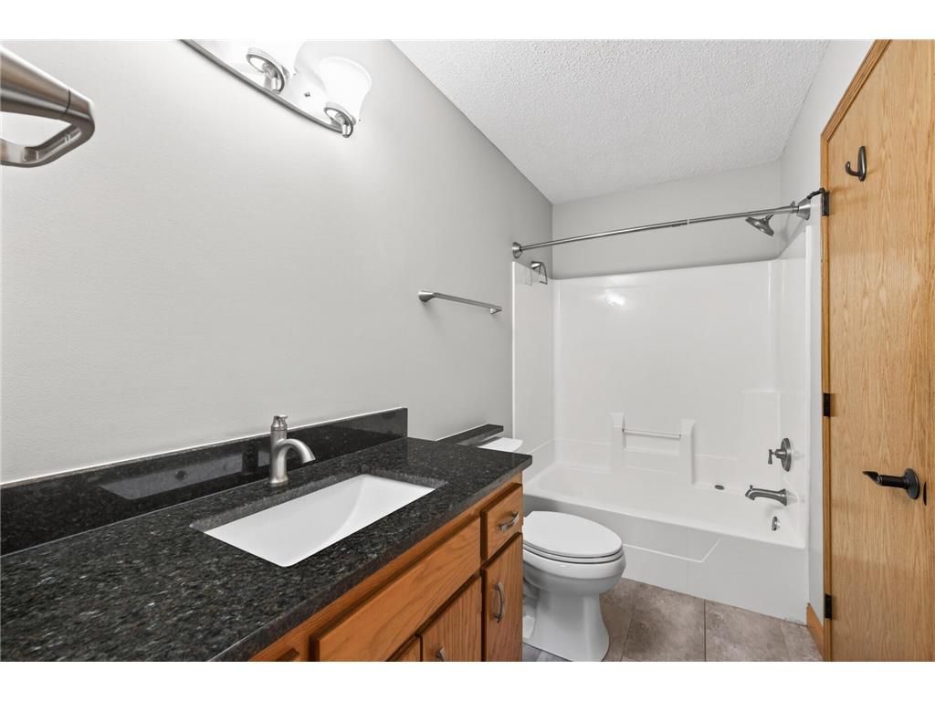 7009 110th Avenue N Champlin MN 55316 7061417 image17