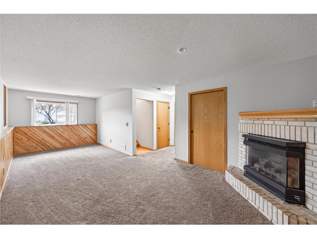 7009 110th Avenue N Champlin MN 55316 7061417 image18