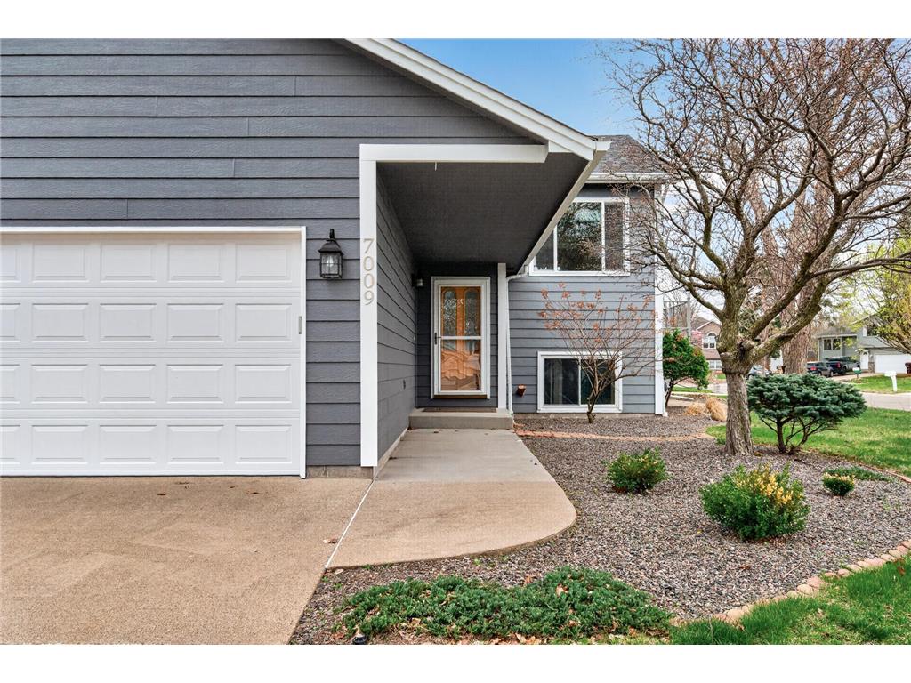 7009 110th Avenue N Champlin MN 55316 7061417 image29