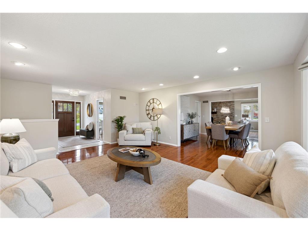 7009 Lanham Lane, Edina, MN, 55439 MLS 6526437 Edina Realty