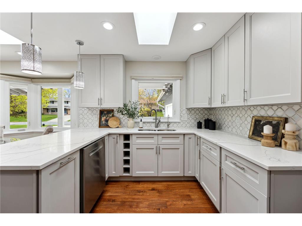 7009 Lanham Lane, Edina, MN, 55439 MLS 6526437 Edina Realty