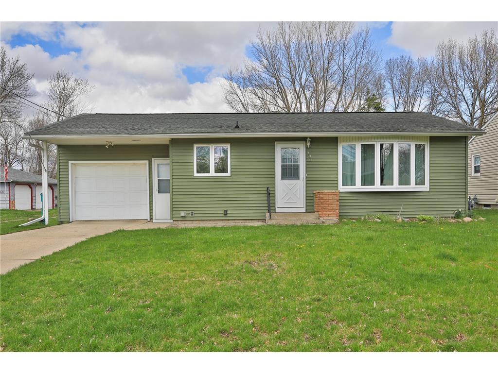 701 10th Avenue SE Waseca MN 56093 6517280 image1