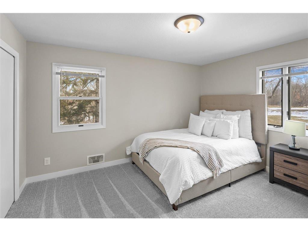701 10th Street E Hastings MN 55033 - Isabelle 7018249 image14
