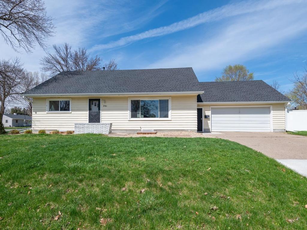 701 1st Street NE New Prague MN 56071 7051010 image1