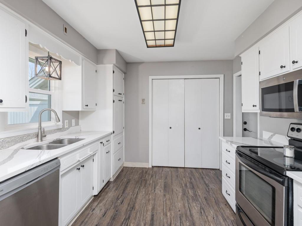 701 1st Street NE New Prague MN 56071 7051010 image9