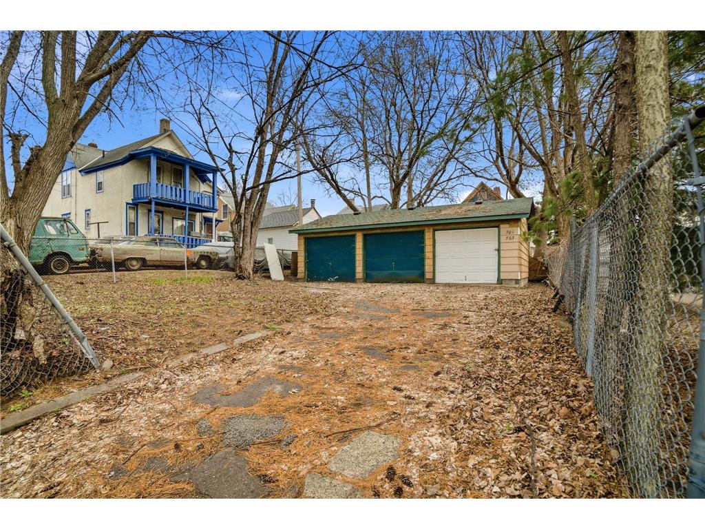 701 4th Street E Saint Paul MN 55106 7075026 image14