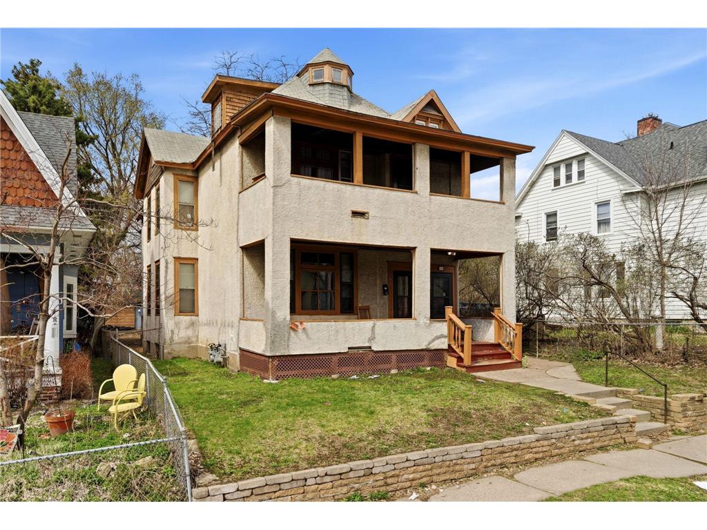 701 4th Street E Saint Paul MN 55106 7075026 image2