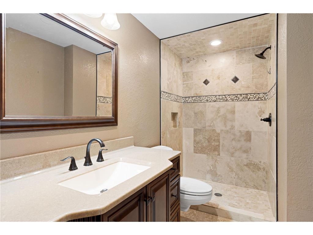 701 4th Street SW Austin MN 55912 7001158 image42