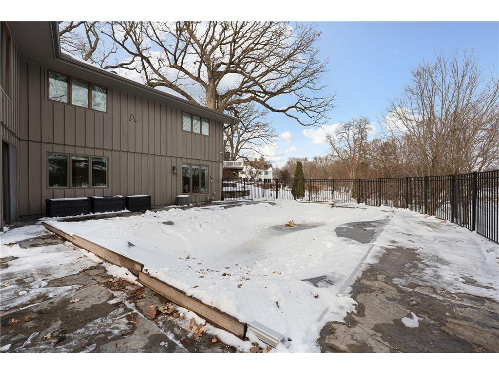 701 4th Street SW Austin MN 55912 7001158 image57