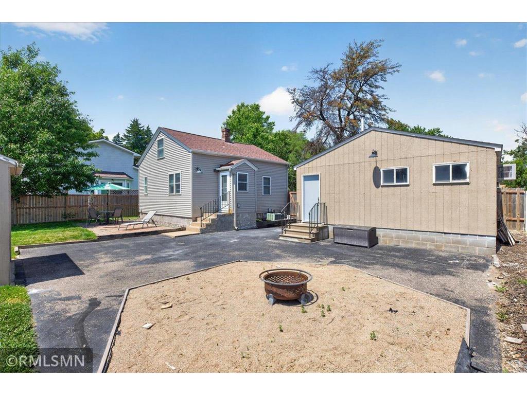 701 69th Avenue N Brooklyn Center MN 55430 7089964 image11
