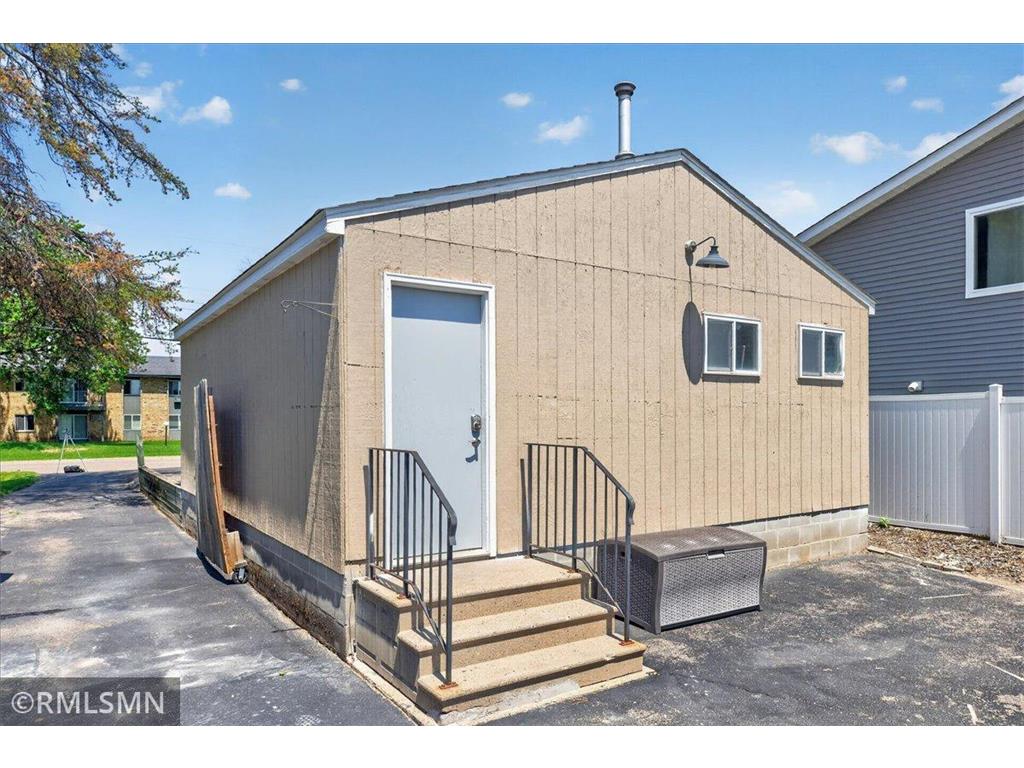 701 69th Avenue N Brooklyn Center MN 55430 7089964 image17