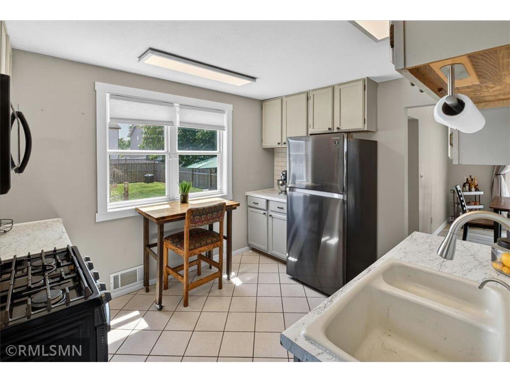 701 69th Avenue N Brooklyn Center MN 55430 7089964 image22