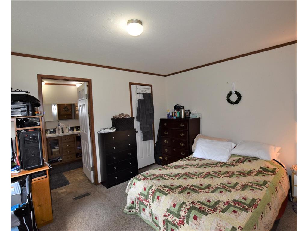 701 7th Lakewood Avenue Warroad MN 56763 6801288 image8