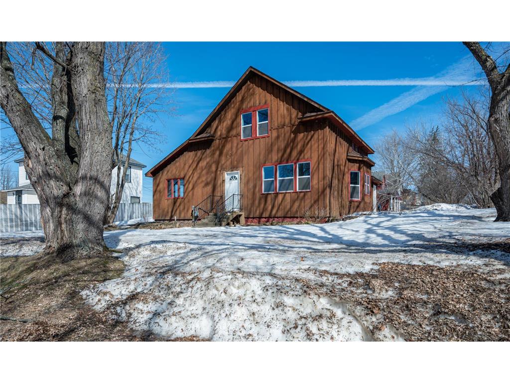 701 Cole Street Coleraine MN 55722 6355428 image1