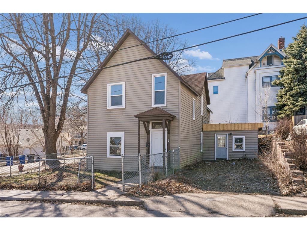701 Desoto Street Saint Paul MN 55130 7044104 image1