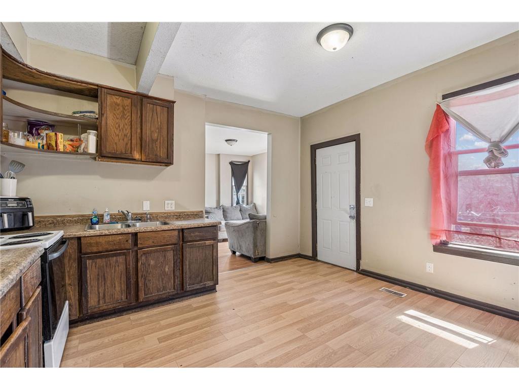701 Desoto Street Saint Paul MN 55130 7044104 image11