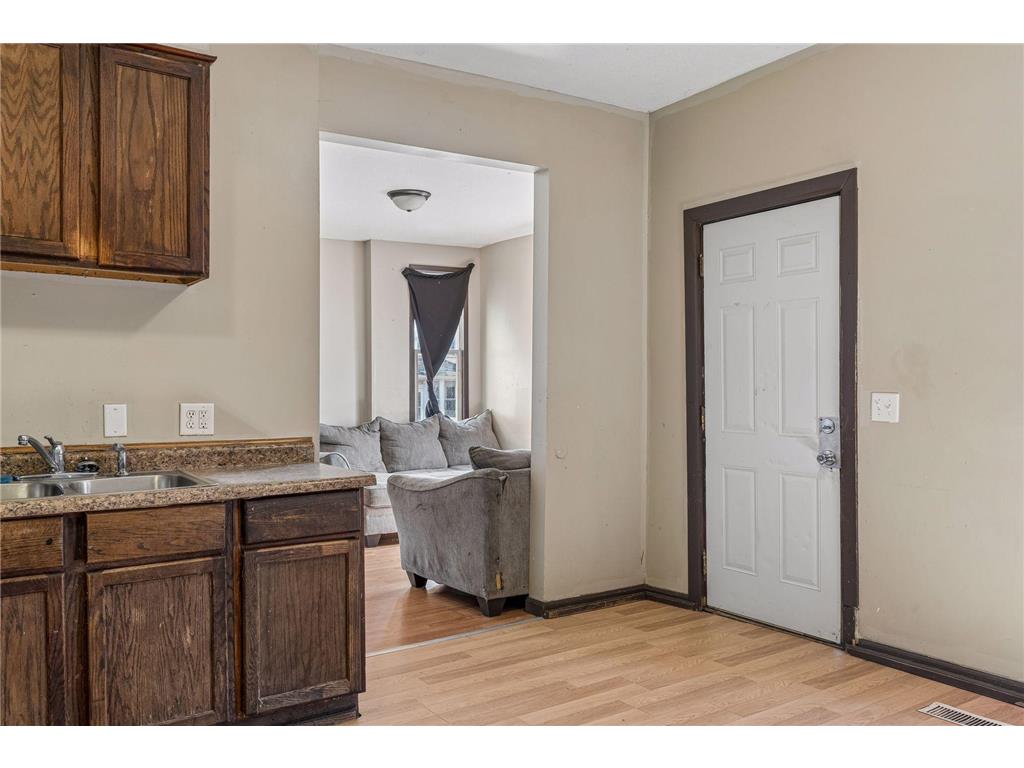 701 Desoto Street Saint Paul MN 55130 7044104 image12