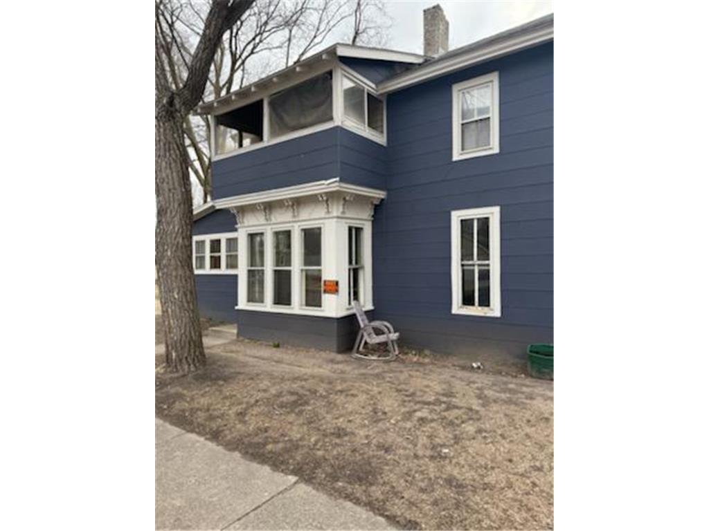 701 Division Street W Faribault MN 55021 6711807 image1