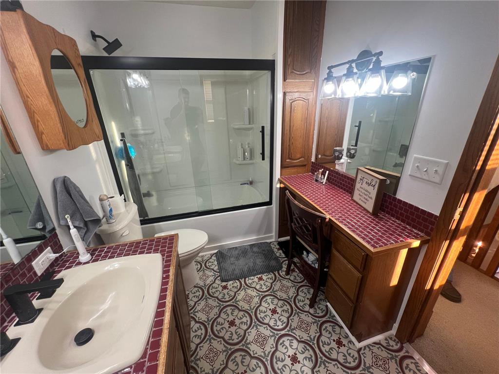 701 Douglas Avenue Henning MN 56551 6794475 image28