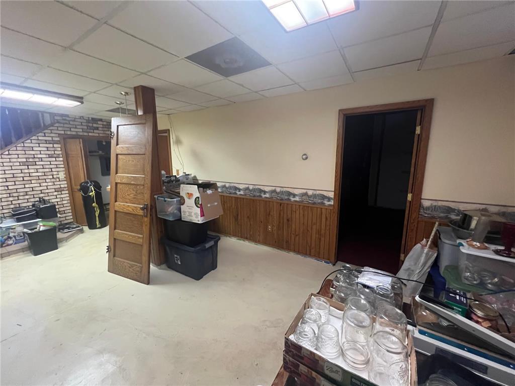 701 Douglas Avenue Henning MN 56551 7054990 image30