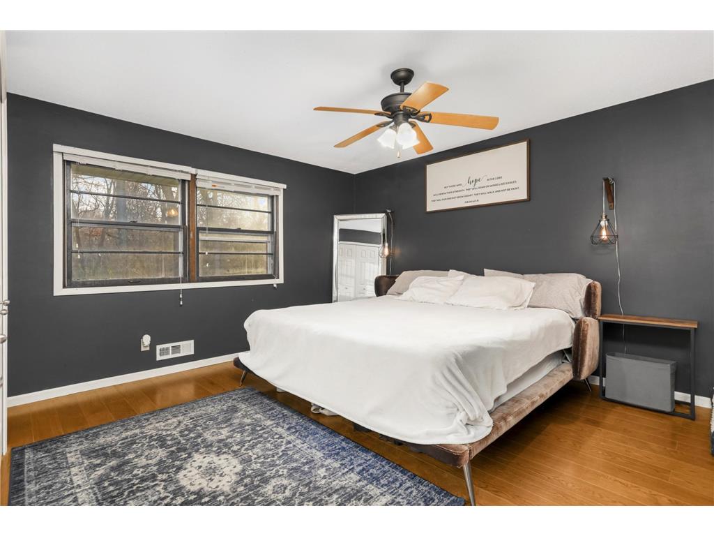 701 E 134th Street Burnsville MN 55337 6822590 image13