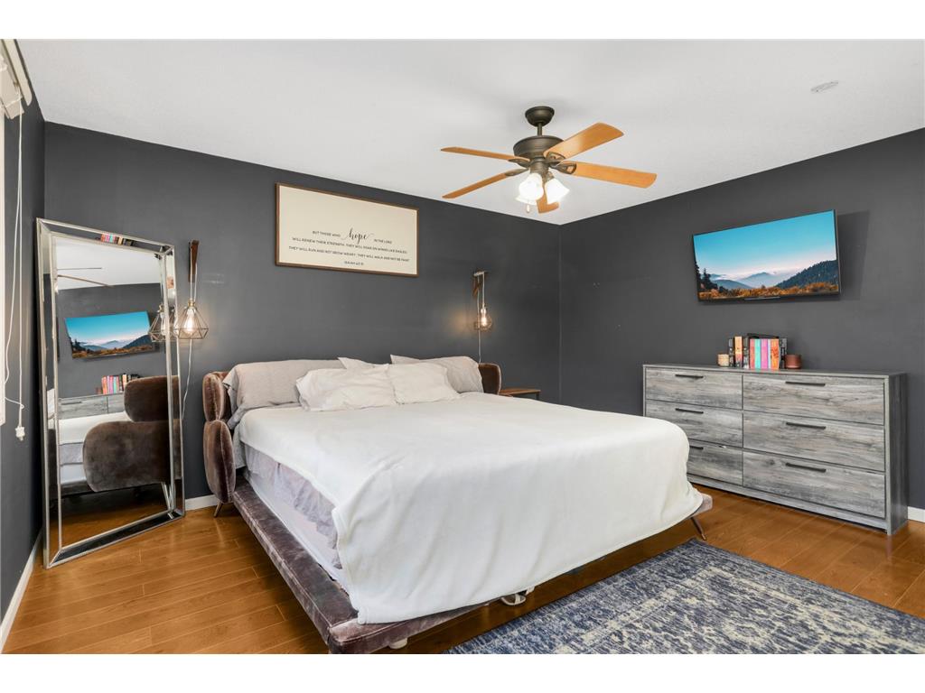 701 E 134th Street Burnsville MN 55337 6822590 image14