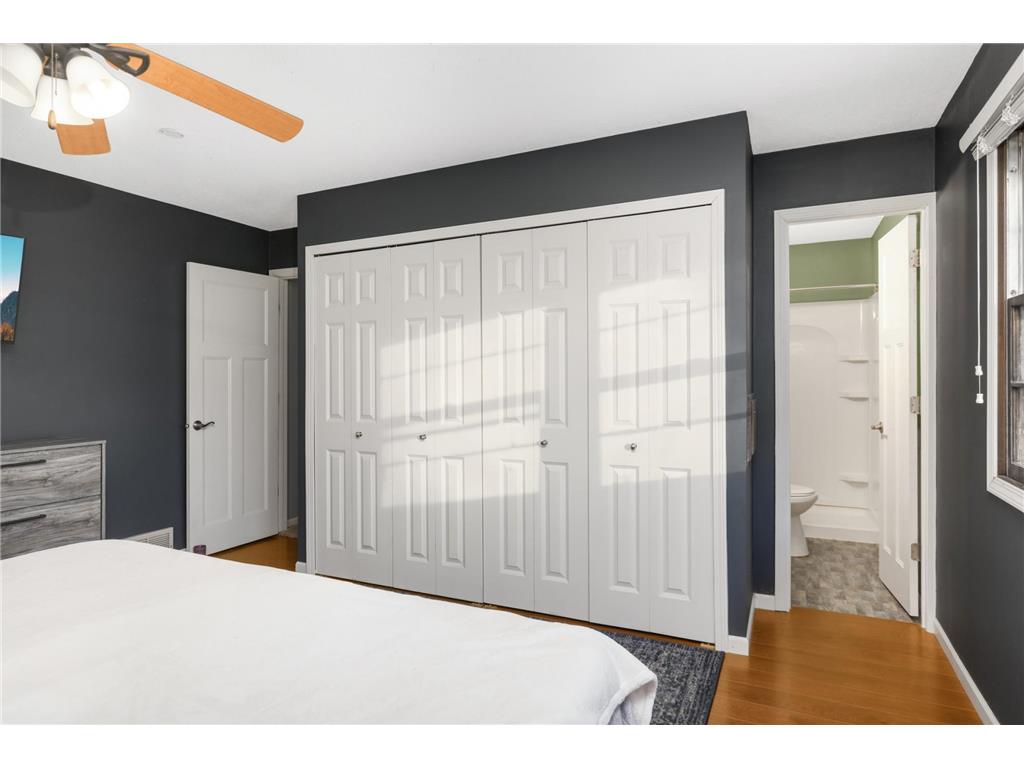 701 E 134th Street Burnsville MN 55337 6822590 image15