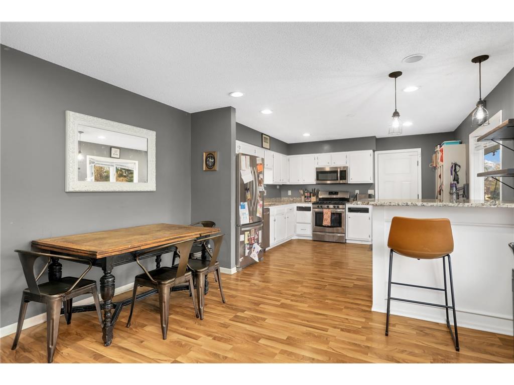 701 E 134th Street Burnsville MN 55337 6822590 image8