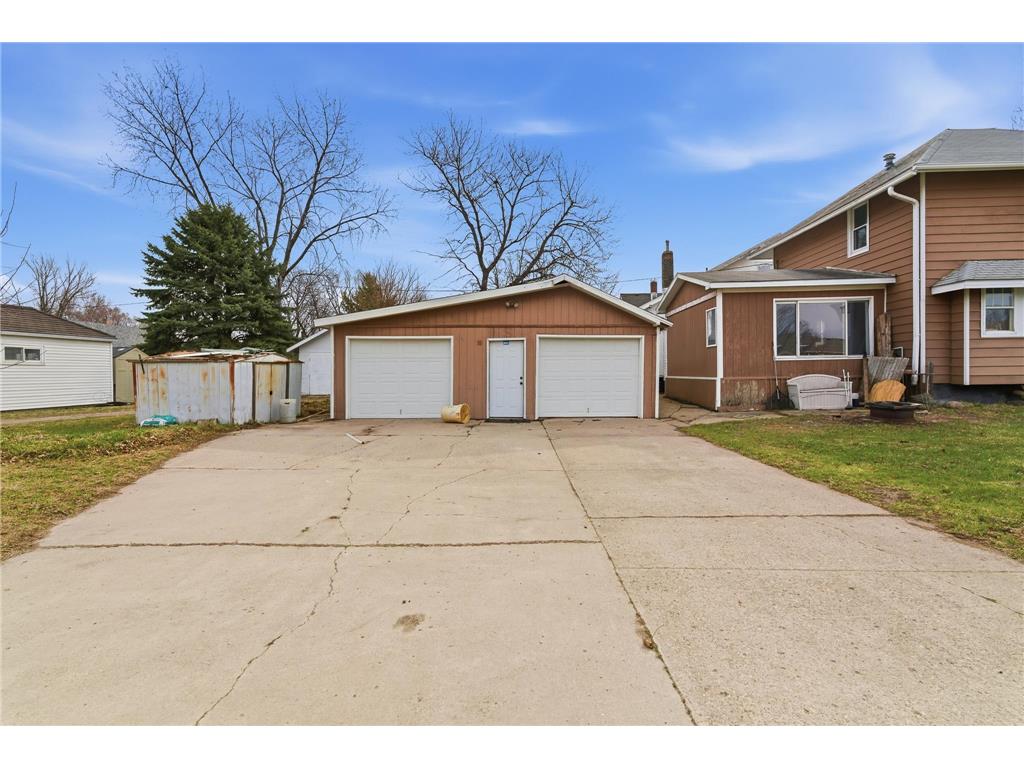 701 E 1st Street Fairmont MN 56031 7049080 image4
