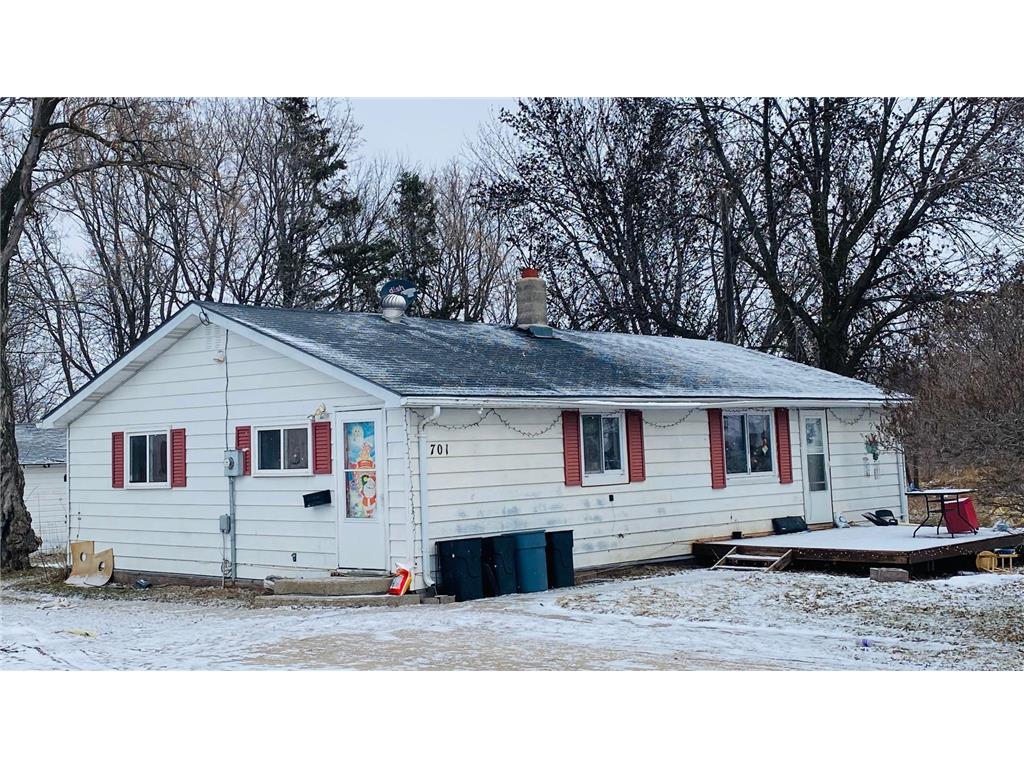 701 E Grant Avenue Mahnomen MN 56557 6512155 image1