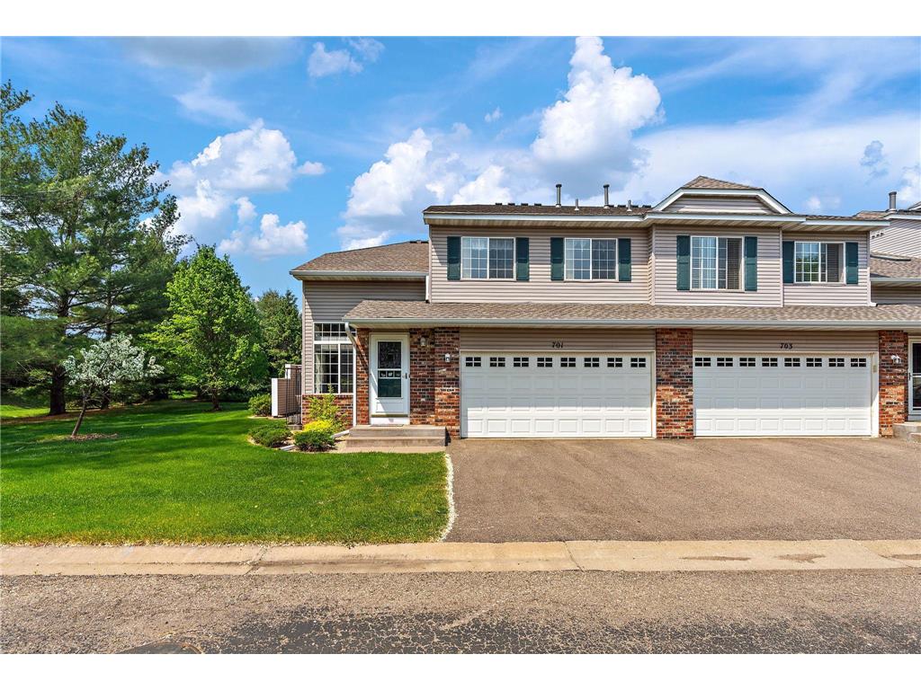 701 Evergreen Circle Hudson WI 54016 6529226 image1