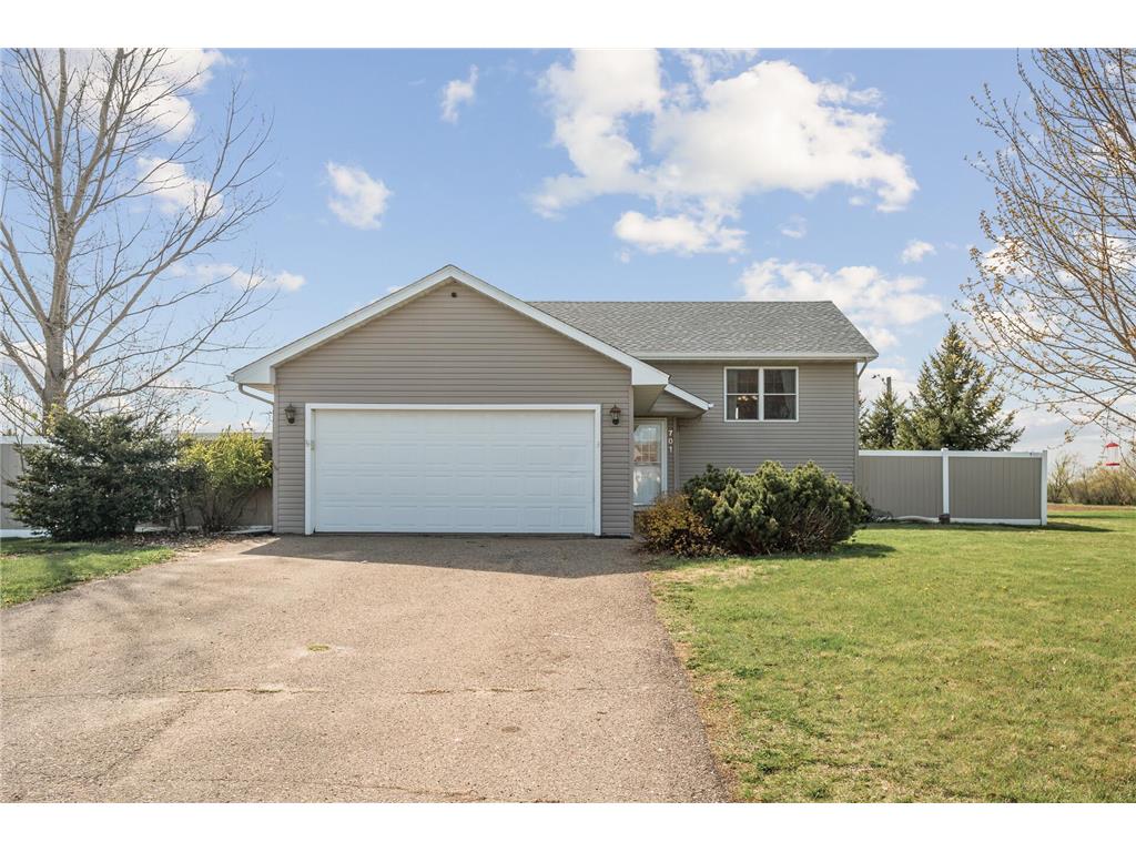 701 Lacie D Lane Roberts WI 54023 6529645 image1