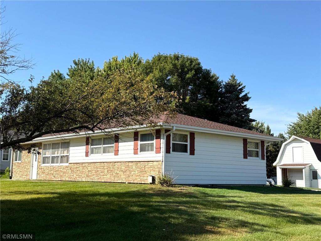 701 Louisiana Avenue Adrian MN 56110 6789841 image1