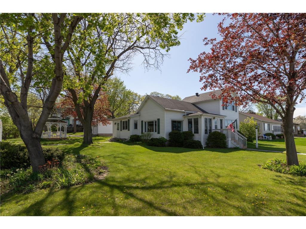 701 N Lakeshore Drive, Lake City, MN, 55041 MLS 6234985 Edina Realty